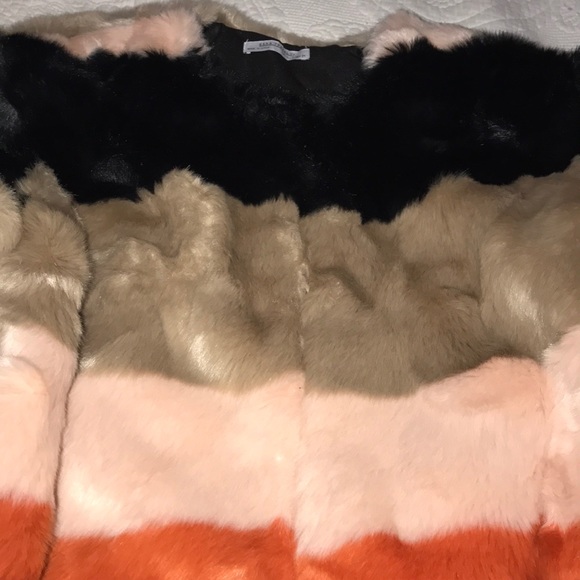 Zara multicolor aux fur - Picture 8 of 8